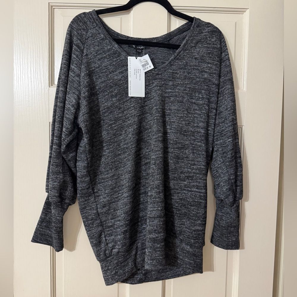 Women's Yana K Betty Sweater OS NWT